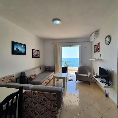 Apartment Step To The Sea Fast Wifi Double Ac *